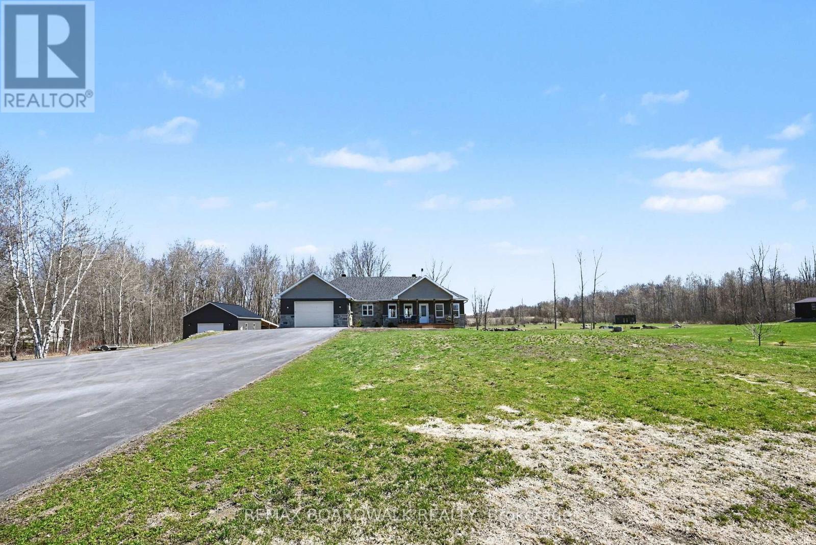 3247 Tolmies Corners Road N, North Stormont, Ontario  K0C 1V0 - Photo 6 - X13042234