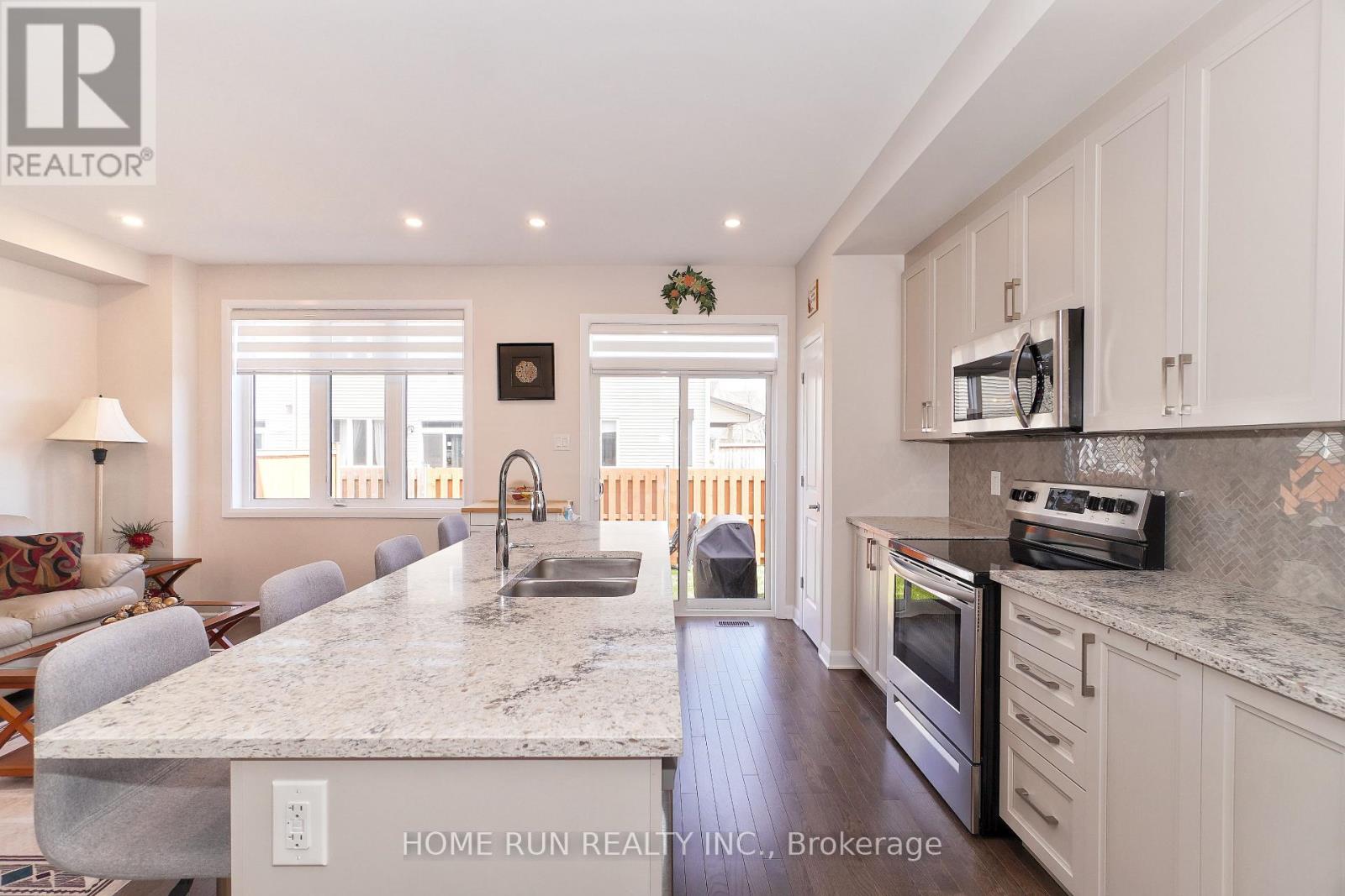 831 Dynasty Street, Ottawa, Ontario  K4A 5L4 - Photo 5 - X13042240