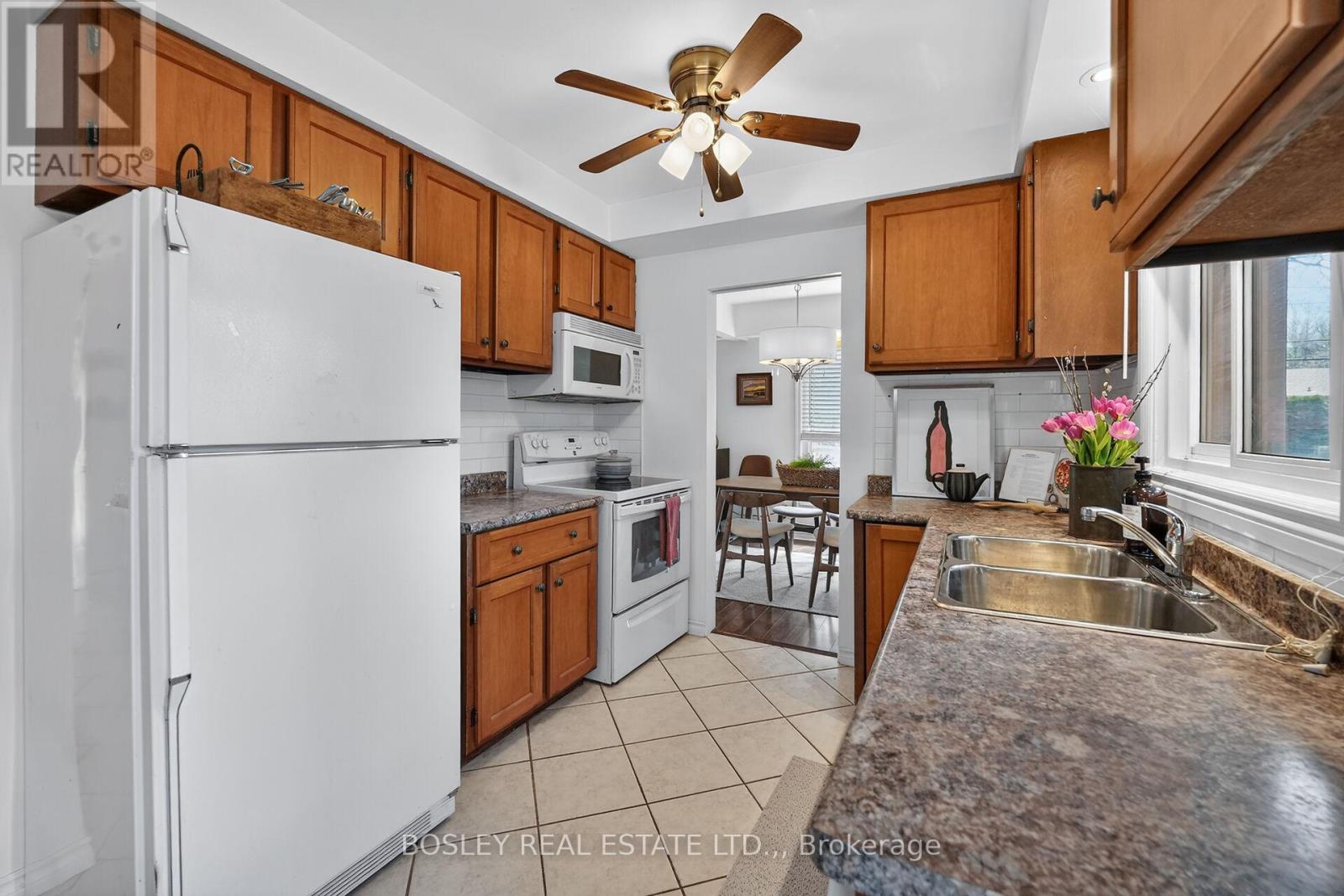 561 King Street, Niagara-On-The-Lake, Ontario  L0S 1J0 - Photo 9 - X13042270