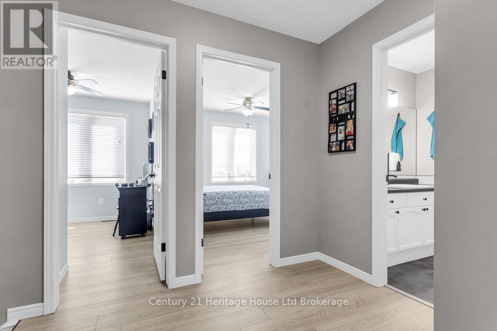 93 Glendale Drive, Tillsonburg, Ontario  N4G 1J9 - Photo 17 - X13042386