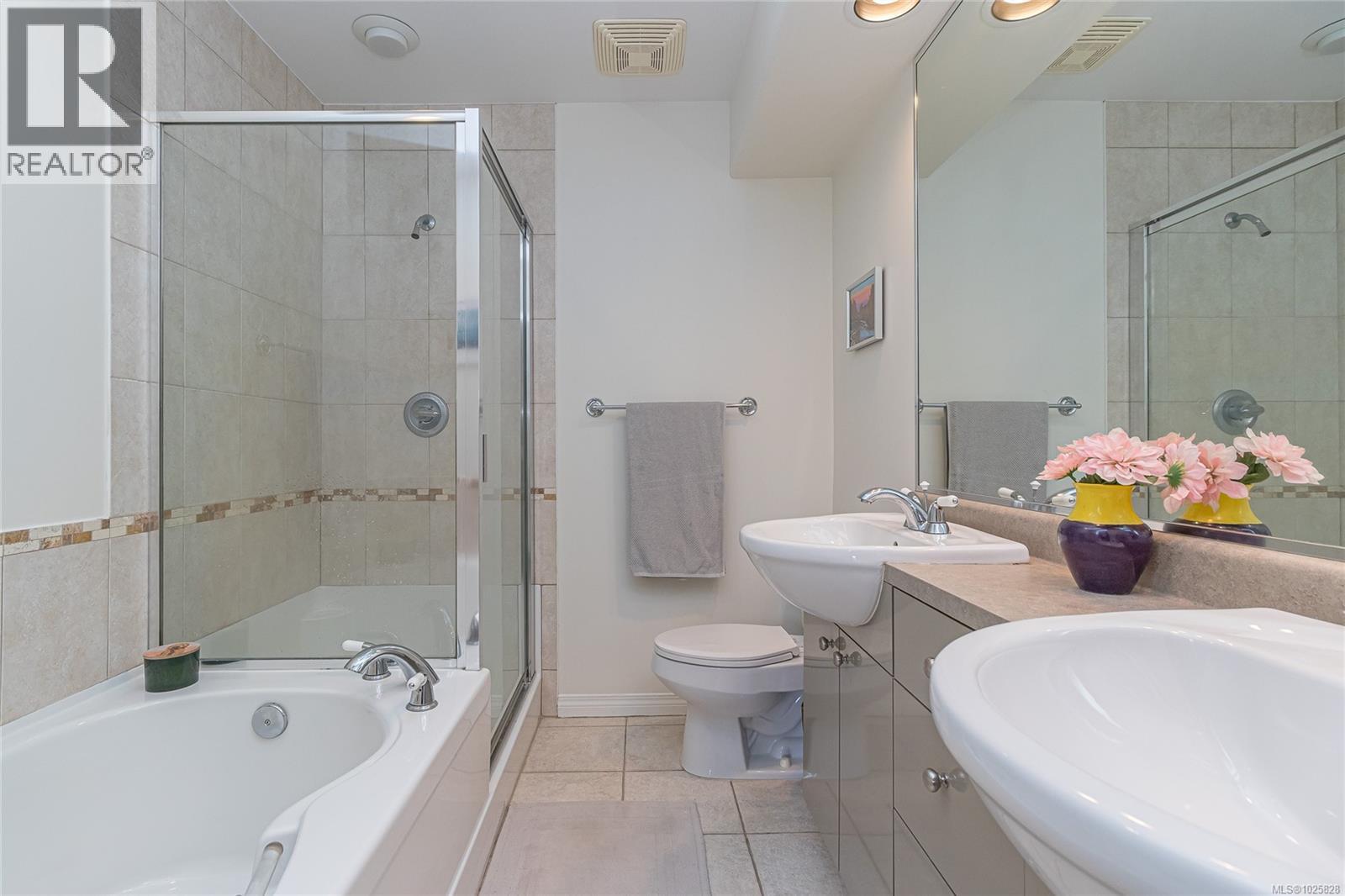 36 60 Dallas Rd, Victoria, British Columbia  V8V 1A2 - Photo 21 - 1025828