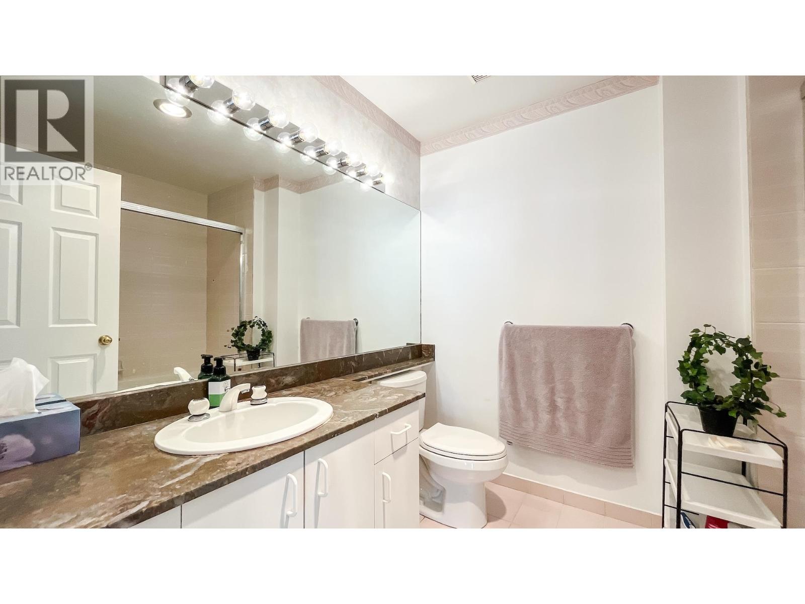 2102 6521 Bonsor Avenue, Burnaby, British Columbia  V5H 4N3 - Photo 23 - R3115536