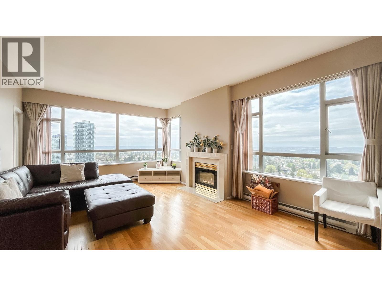 2102 6521 BONSOR AVENUE, Burnaby, British Columbia