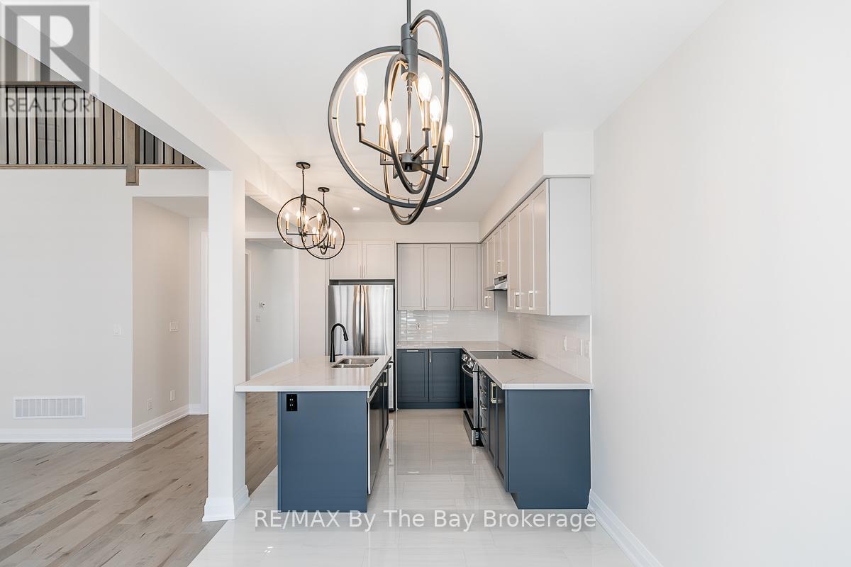 5 Rosanne Circle, Wasaga Beach, Ontario  L9Z 0N4 - Photo 16 - S13042340