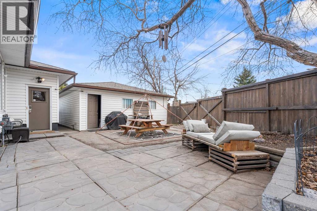 223 45 Street SW, Calgary, Alberta  T3C 2B4 - Photo 38 - A2304620
