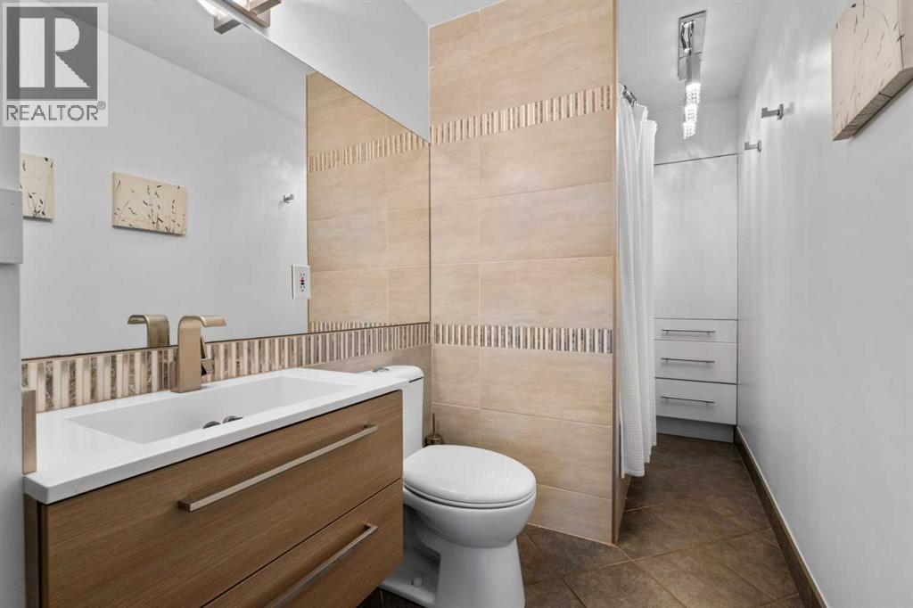 223 45 Street SW, Calgary, Alberta  T3C 2B4 - Photo 25 - A2304620