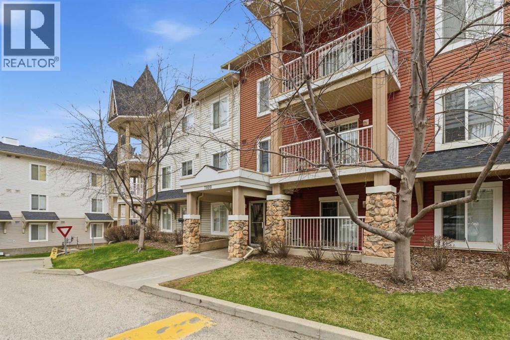 7206, 70 Panamount Drive Nw, Calgary, Alberta  T3K 6G8 - Photo 1 - A2304911