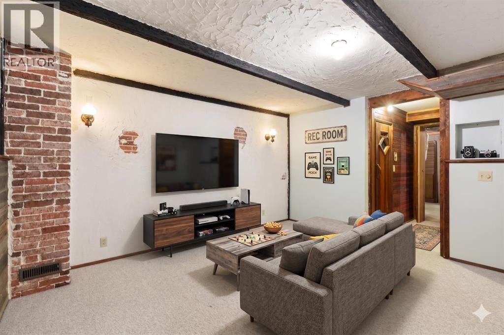 460 Cannington Close SW, Calgary, Alberta  T2W 3G2 - Photo 21 - A2304927