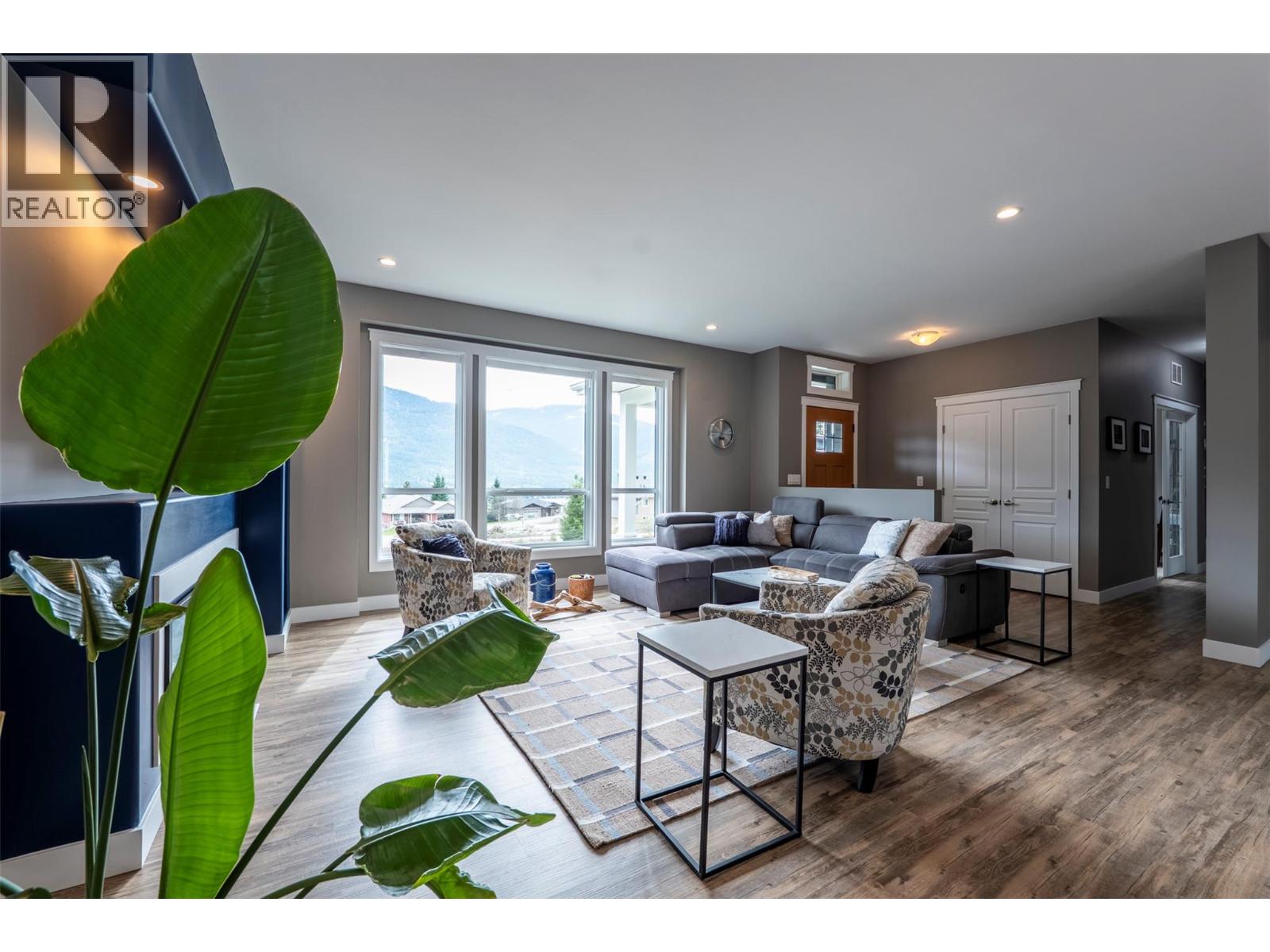 430 Buriview Drive, Nelson, British Columbia  V1L 0A7 - Photo 11 - 10384632