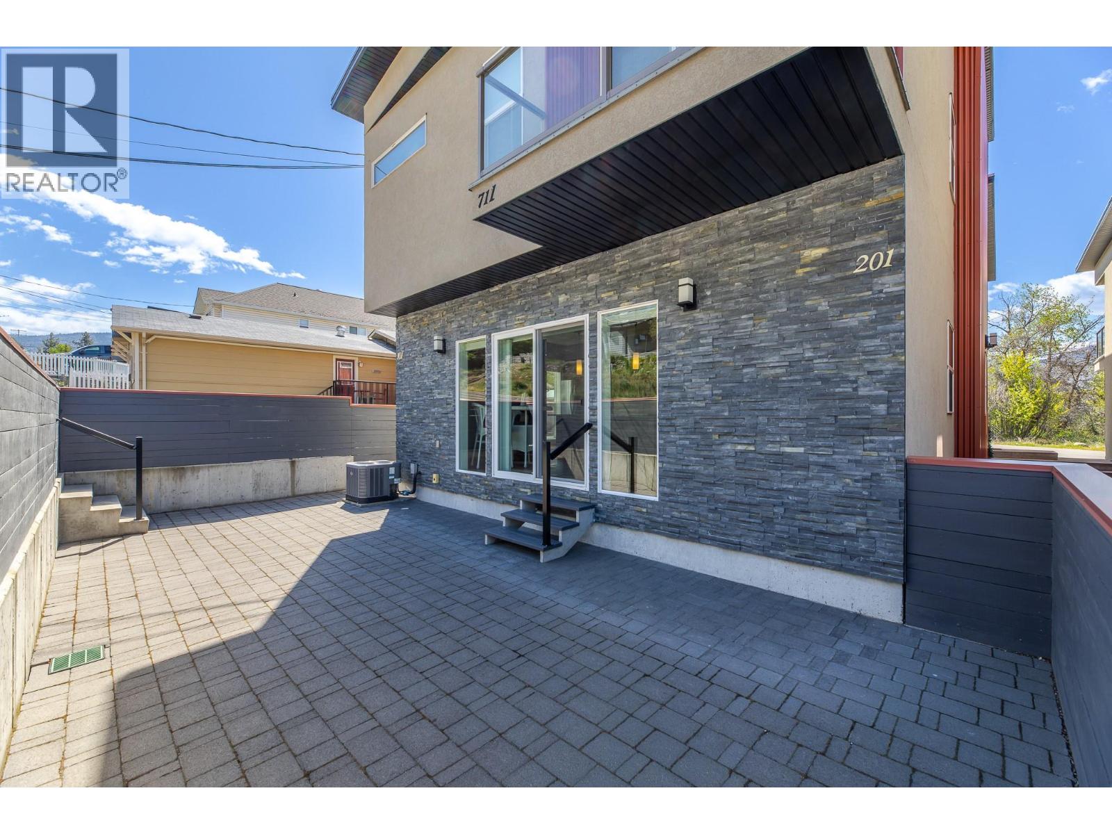 711 Creekside Road Unit# 101, Penticton, British Columbia  V2A 2C5 - Photo 18 - 10384707