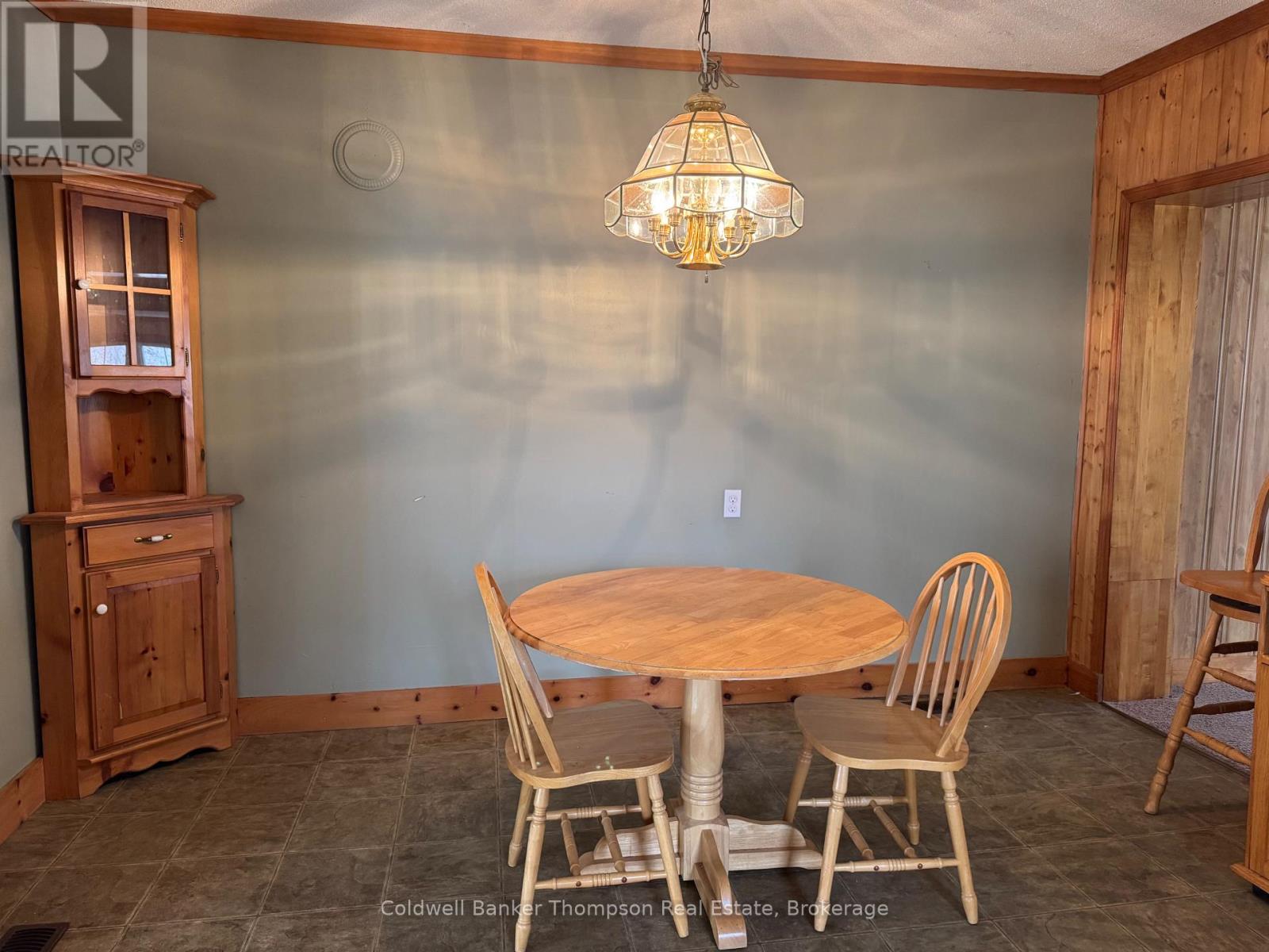 135 Huston Street, Burk's Falls, Ontario  P0A 1C0 - Photo 4 - X13042178