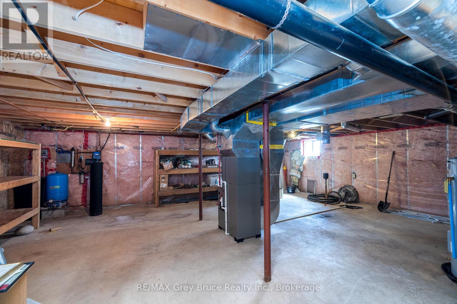 258913 Gordon Sutherland Parkway, Georgian Bluffs, Ontario  N4K 0G3 - Photo 17 - X13042208