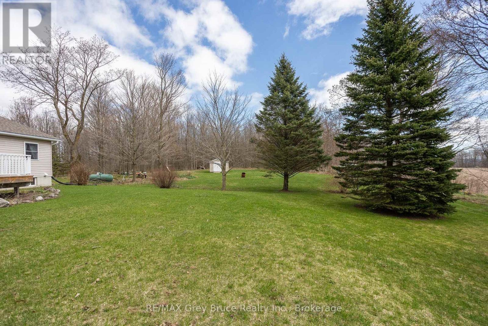 258913 Gordon Sutherland Parkway, Georgian Bluffs, Ontario  N4K 0G3 - Photo 24 - X13042208