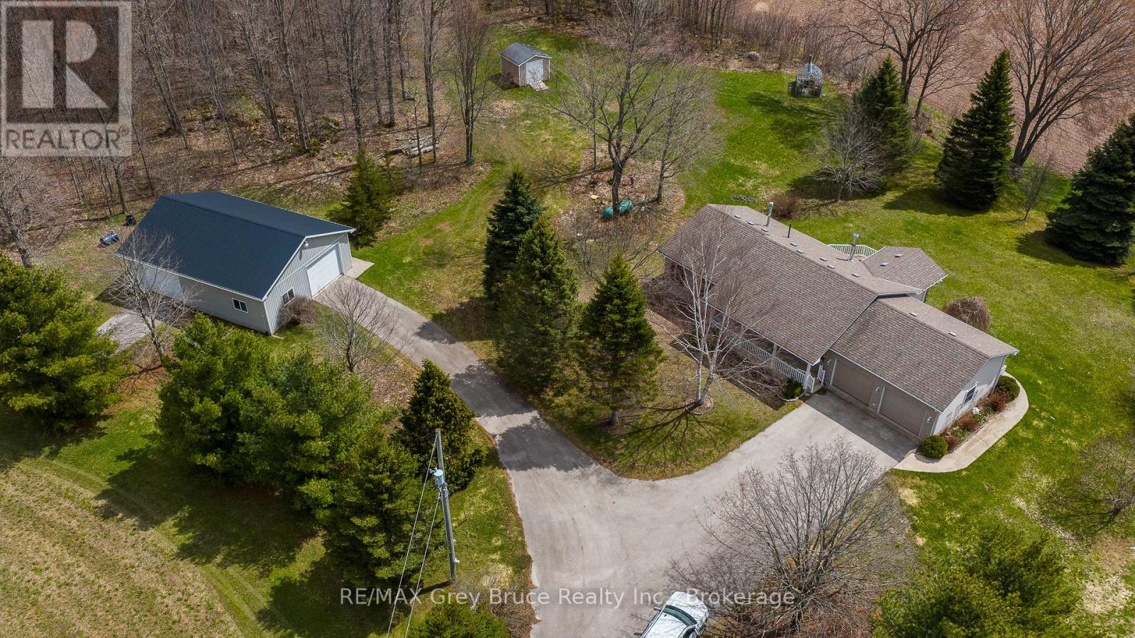 258913 Gordon Sutherland Parkway, Georgian Bluffs, Ontario  N4K 0G3 - Photo 29 - X13042208