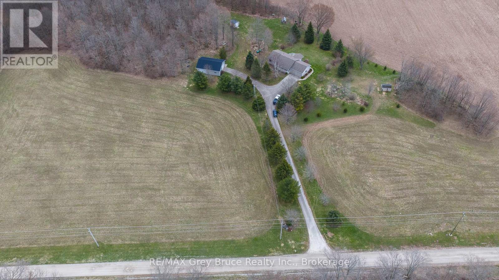 258913 Gordon Sutherland Parkway, Georgian Bluffs, Ontario  N4K 0G3 - Photo 31 - X13042208