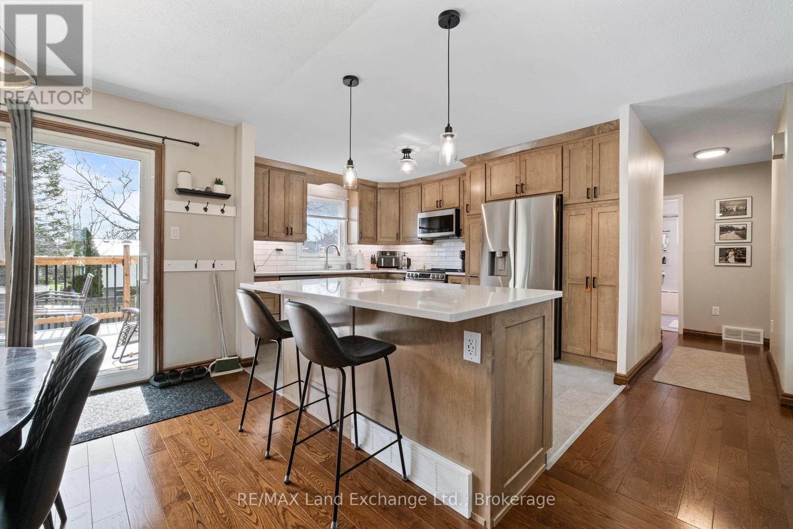 677 Kennard Crescent, Kincardine, Ontario  N2Z 1T5 - Photo 16 - X13042310