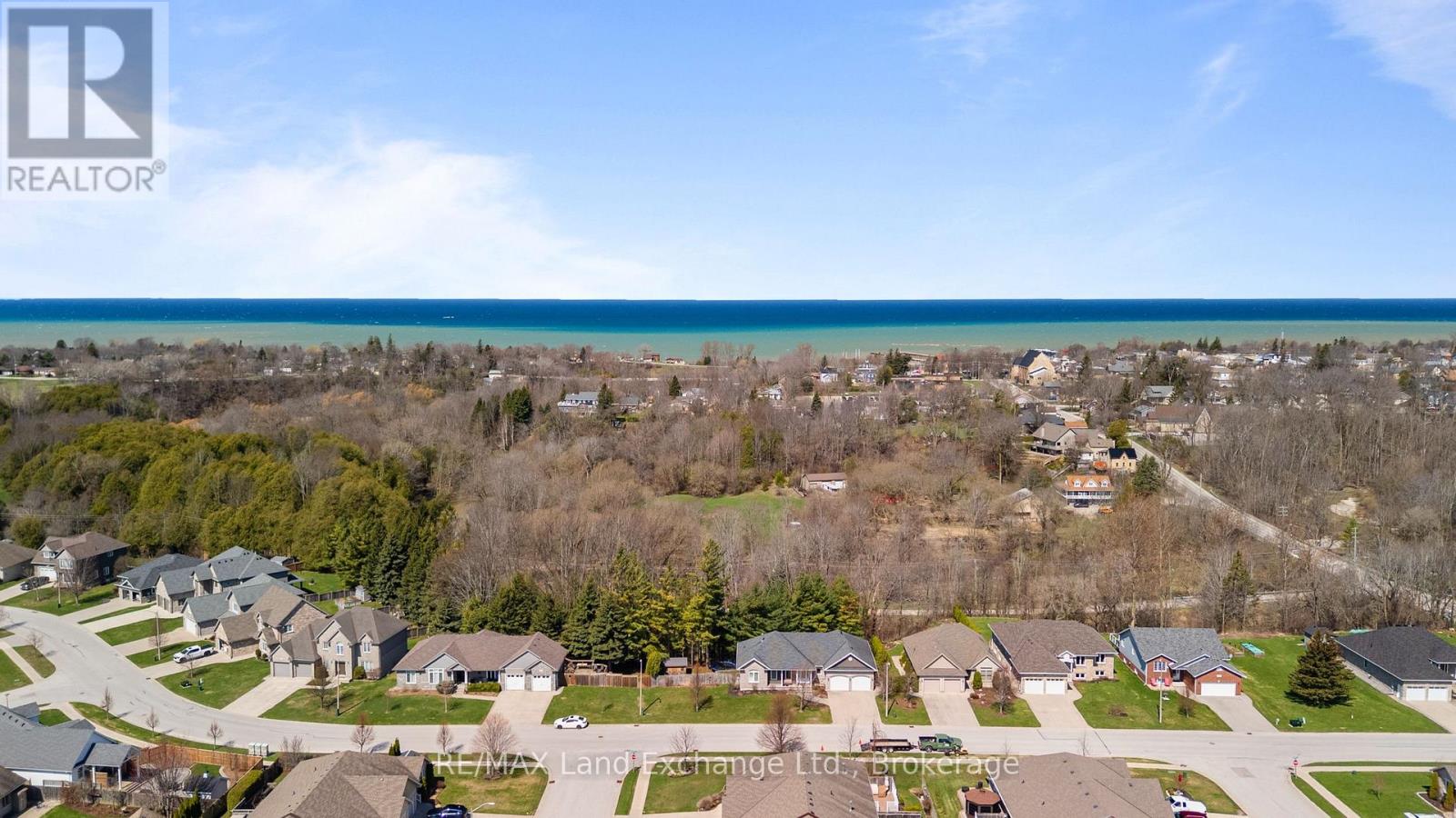 677 Kennard Crescent, Kincardine, Ontario  N2Z 1T5 - Photo 44 - X13042310