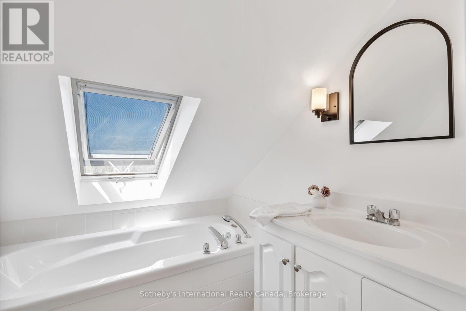 717218 1st Line E, Mulmur, Ontario  L9V 0G2 - Photo 31 - X13042318