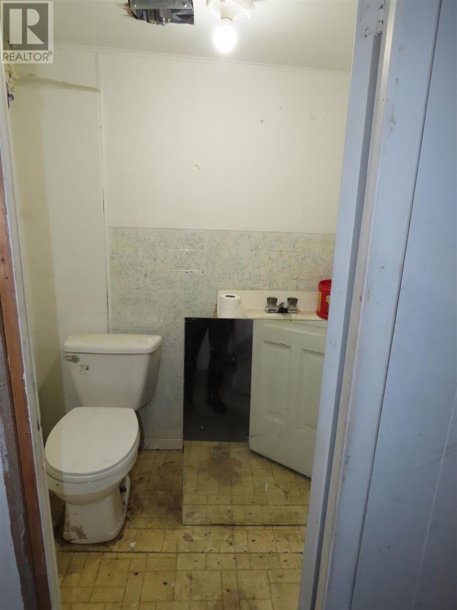 282-284 Wellington St, Sault Ste Marie, Ontario  P6A 1H7 - Photo 17 - SM260774