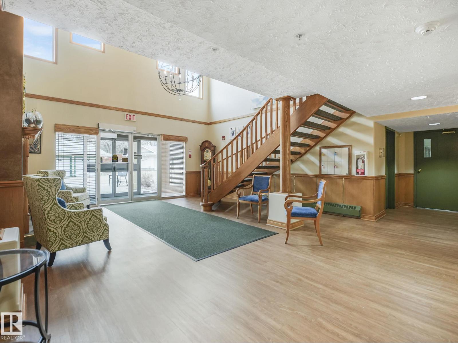 #404 10 Ironwood, St. Albert, Alberta  T8N 6W4 - Photo 2 - E4484107