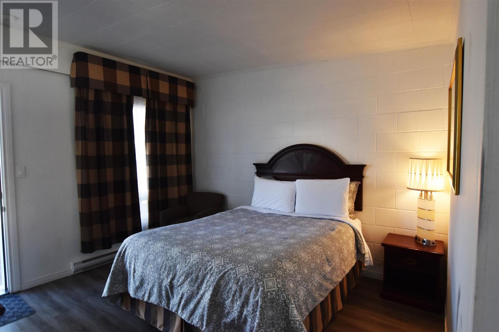 1515 Trunk Rd, Sault Ste. Marie, Ontario  P6A 6X9 - Photo 37 - SM260775