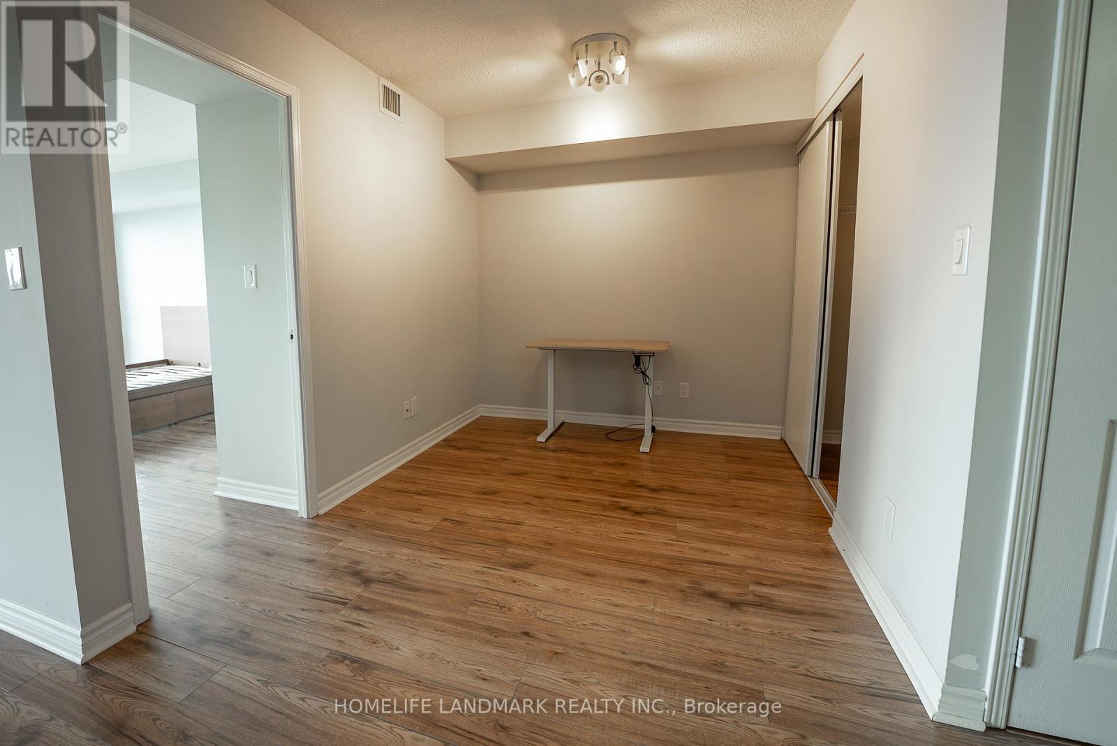 1703 - 35 Hollywood Avenue, Toronto, Ontario  M2N 0A9 - Photo 5 - C13042258