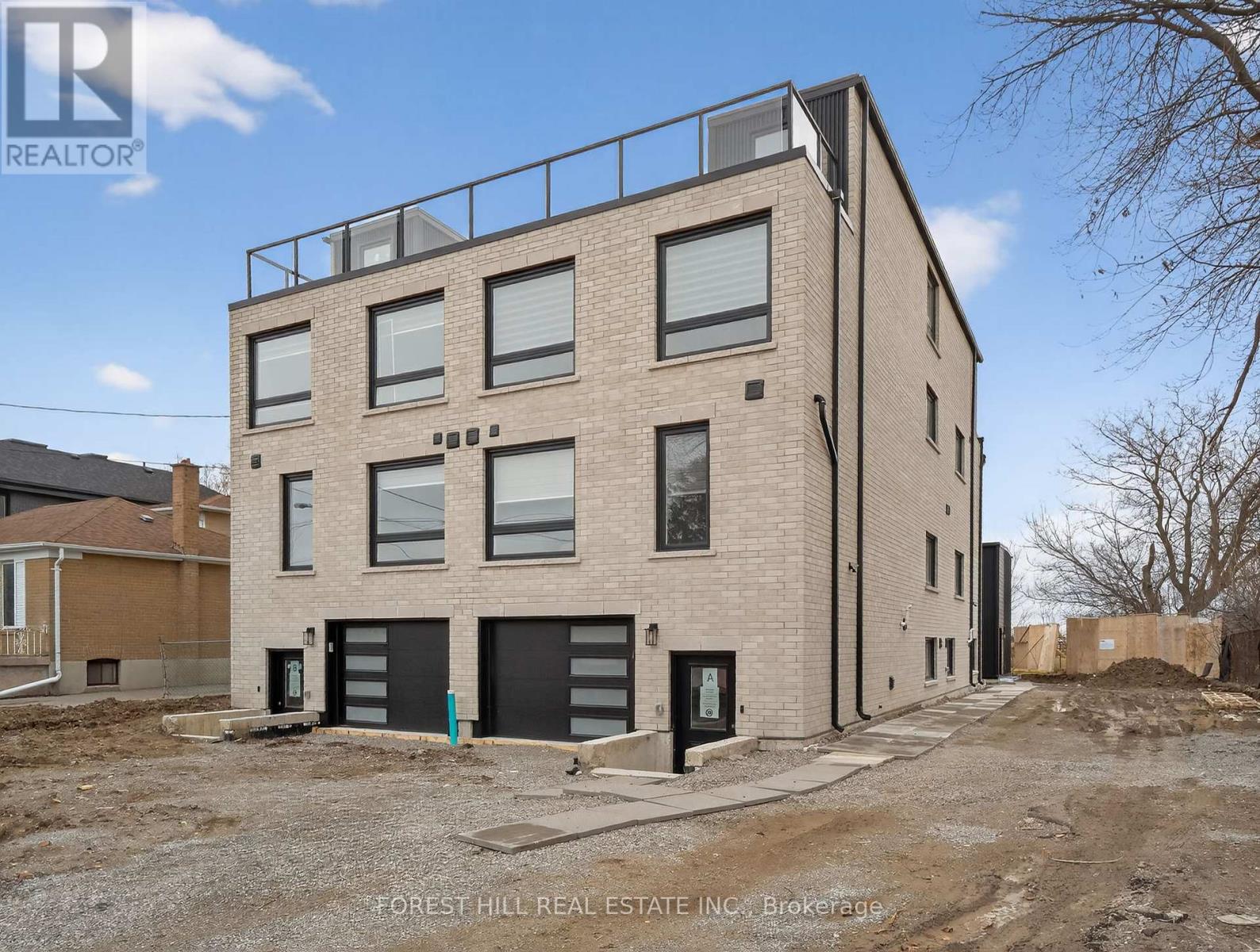 D - 4 Southwell Drive, Toronto, Ontario  M3B 2N7 - Photo 2 - C13042316