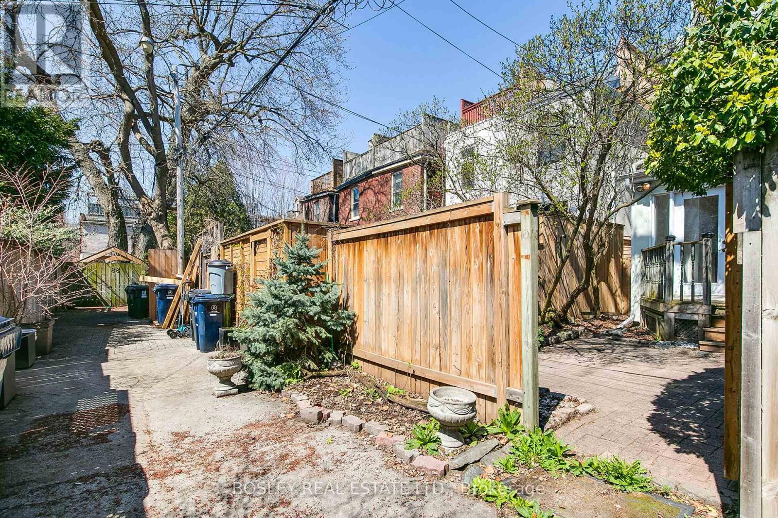 25 Salisbury Avenue, Toronto, Ontario  M4X 1C3 - Photo 48 - C13042442