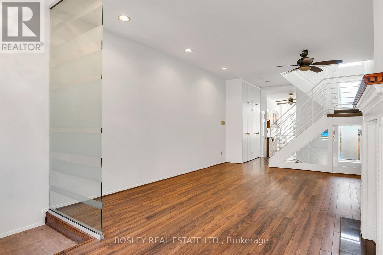 25 Salisbury Avenue, Toronto, Ontario  M4X 1C3 - Photo 5 - C13042442