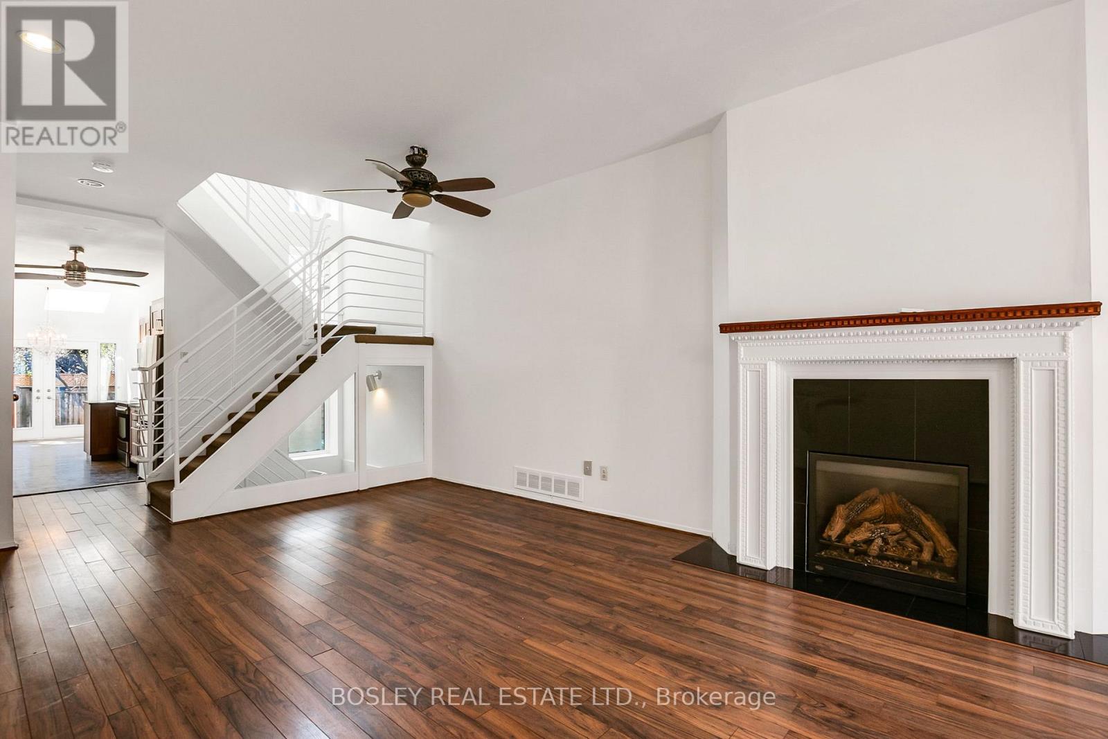 25 Salisbury Avenue, Toronto, Ontario  M4X 1C3 - Photo 7 - C13042442