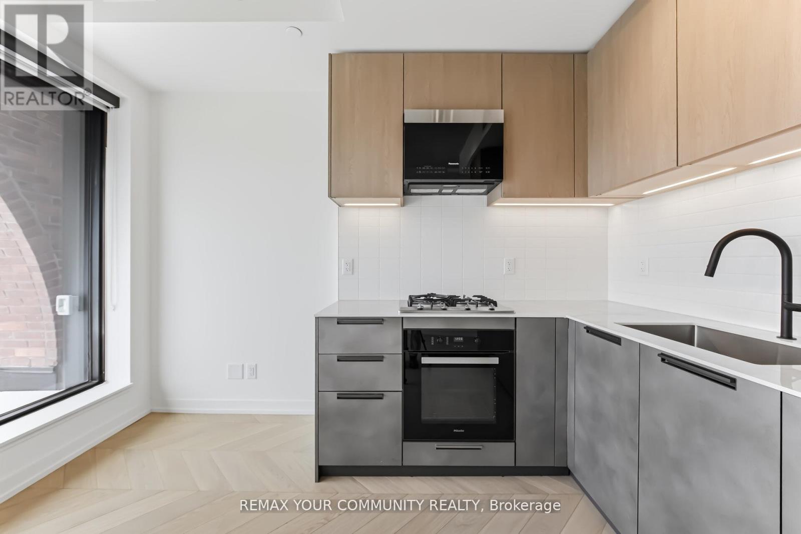 603 - 761 Queen Street, Toronto, Ontario  M4M 1H3 - Photo 6 - E13042194