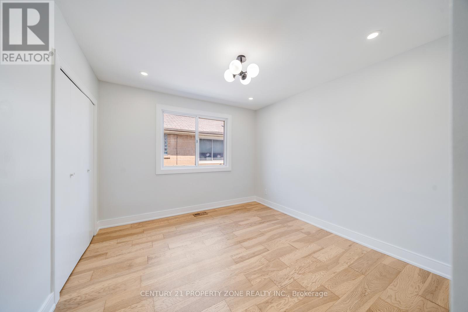 203 Toynbee Trail, Toronto, Ontario  M1E 1G8 - Photo 20 - E13042226