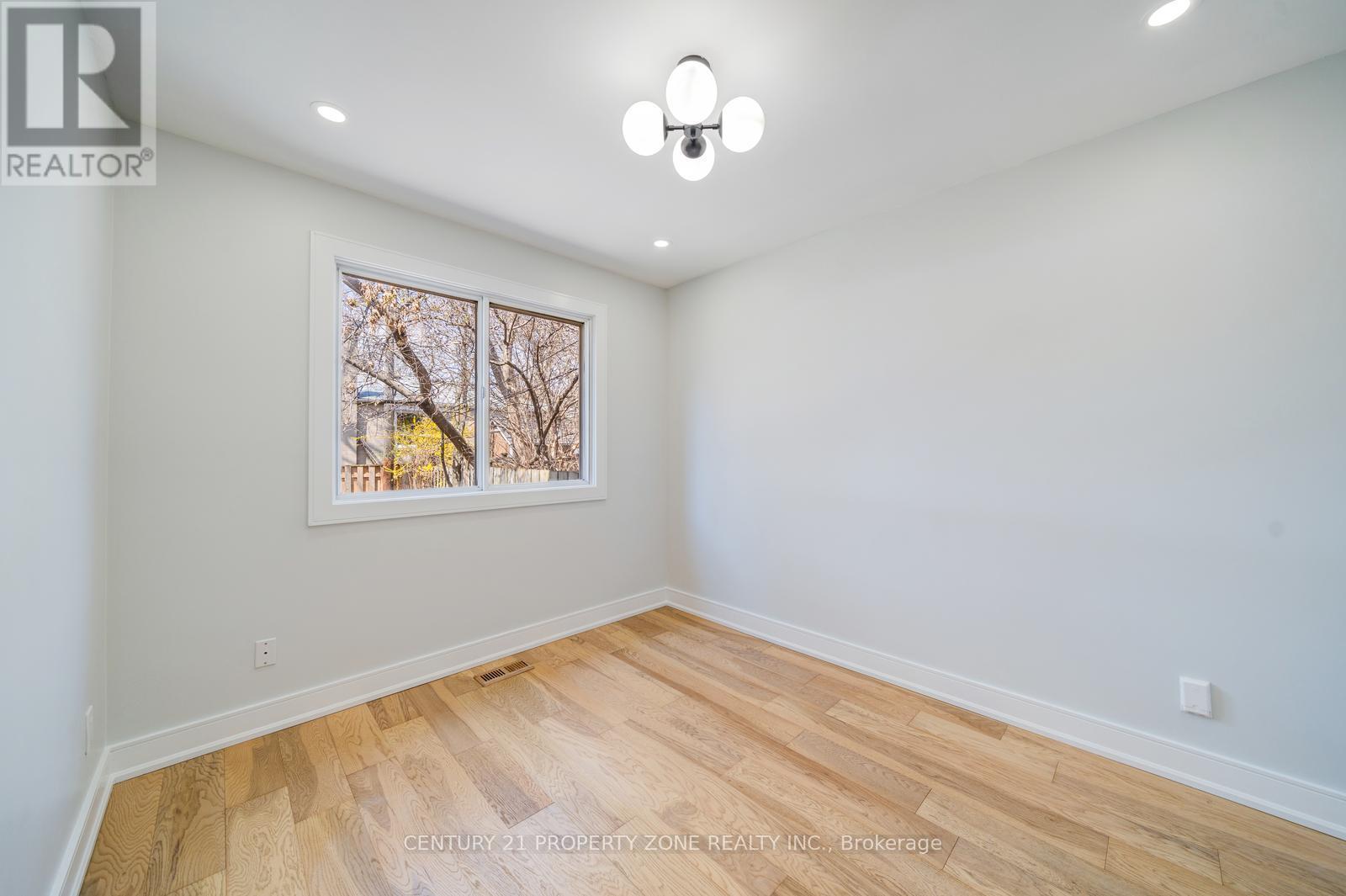 203 Toynbee Trail, Toronto, Ontario  M1E 1G8 - Photo 22 - E13042226