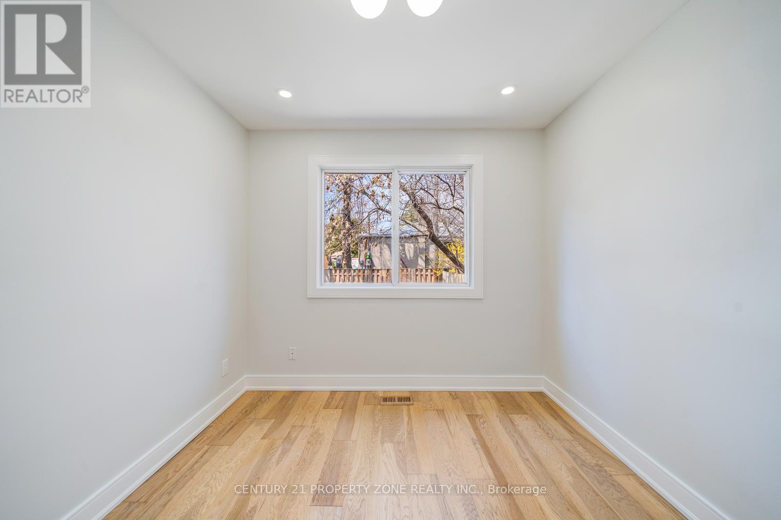 203 Toynbee Trail, Toronto, Ontario  M1E 1G8 - Photo 23 - E13042226