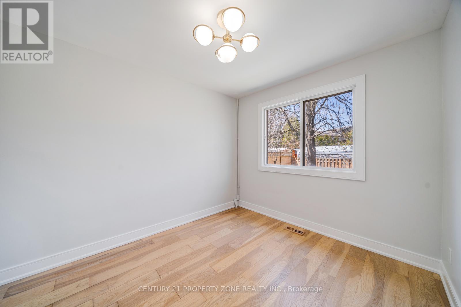 203 Toynbee Trail, Toronto, Ontario  M1E 1G8 - Photo 25 - E13042226