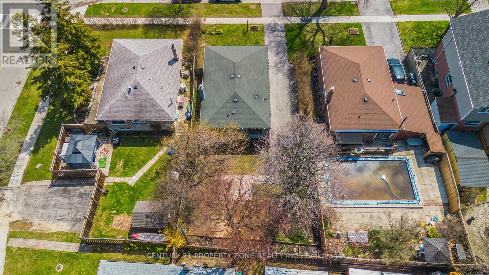 203 Toynbee Trail, Toronto, Ontario  M1E 1G8 - Photo 48 - E13042226