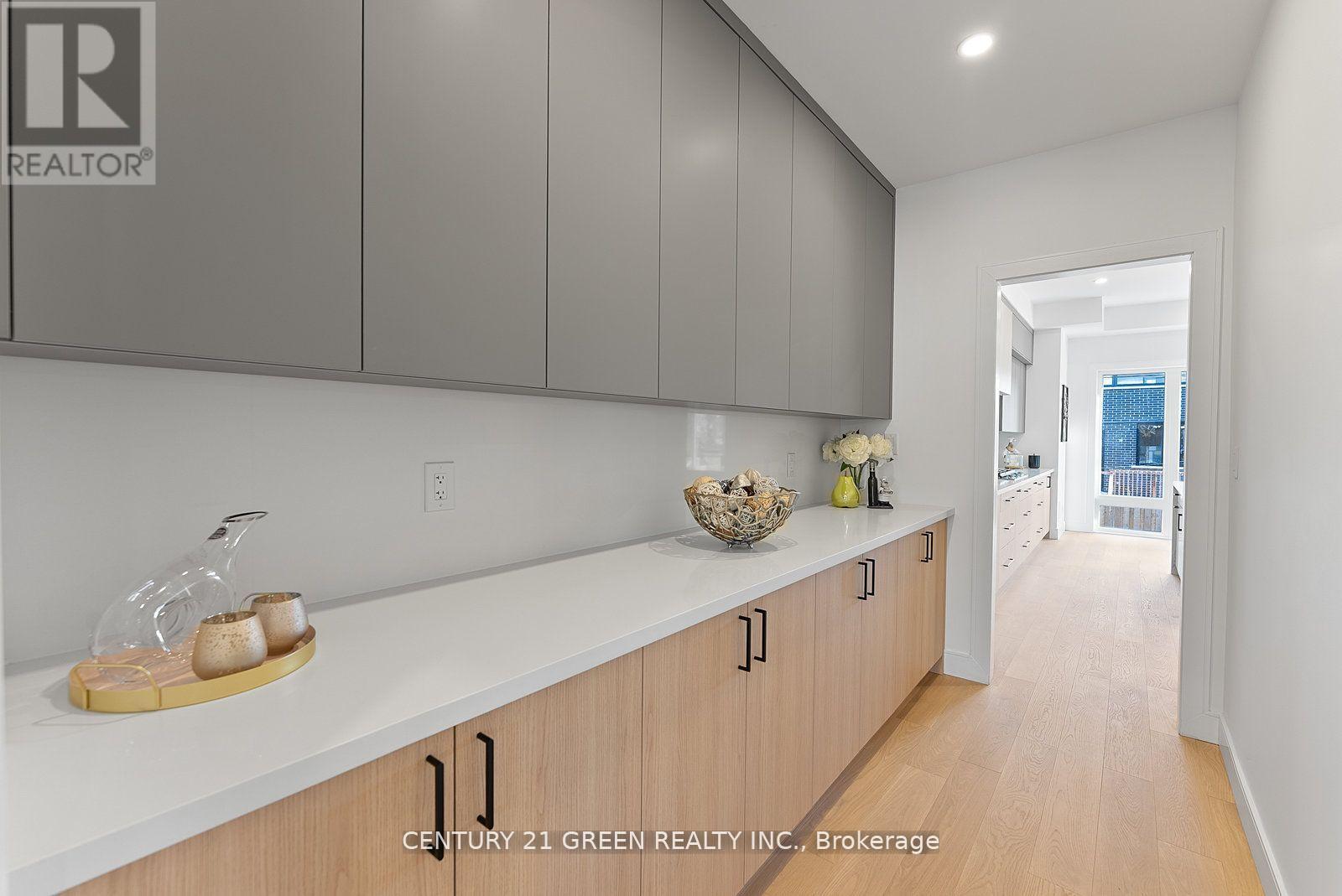 67 Bexhill Avenue, Toronto, Ontario  M1L 3B7 - Photo 7 - E13042296