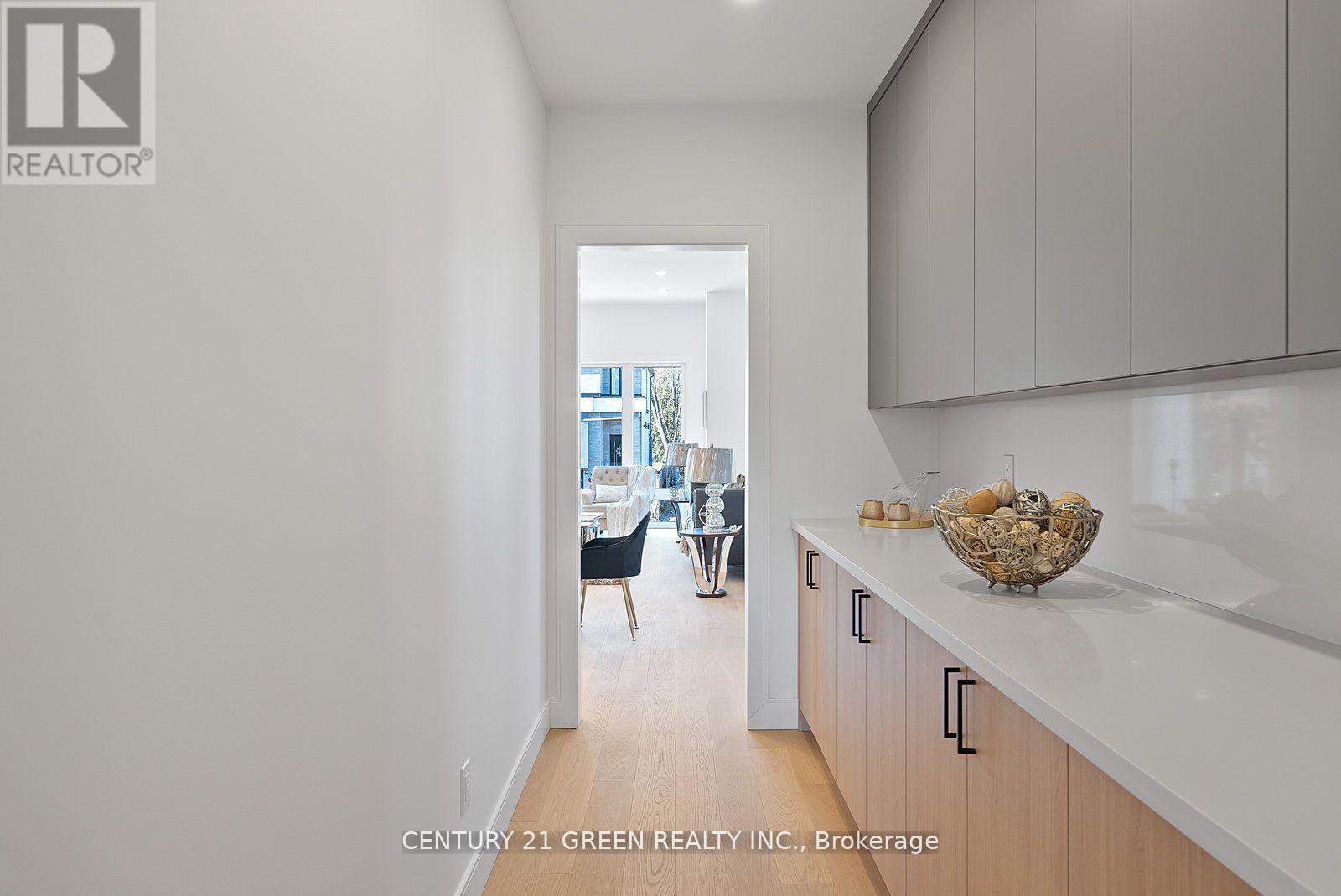 67 Bexhill Avenue, Toronto, Ontario  M1L 3B7 - Photo 8 - E13042296