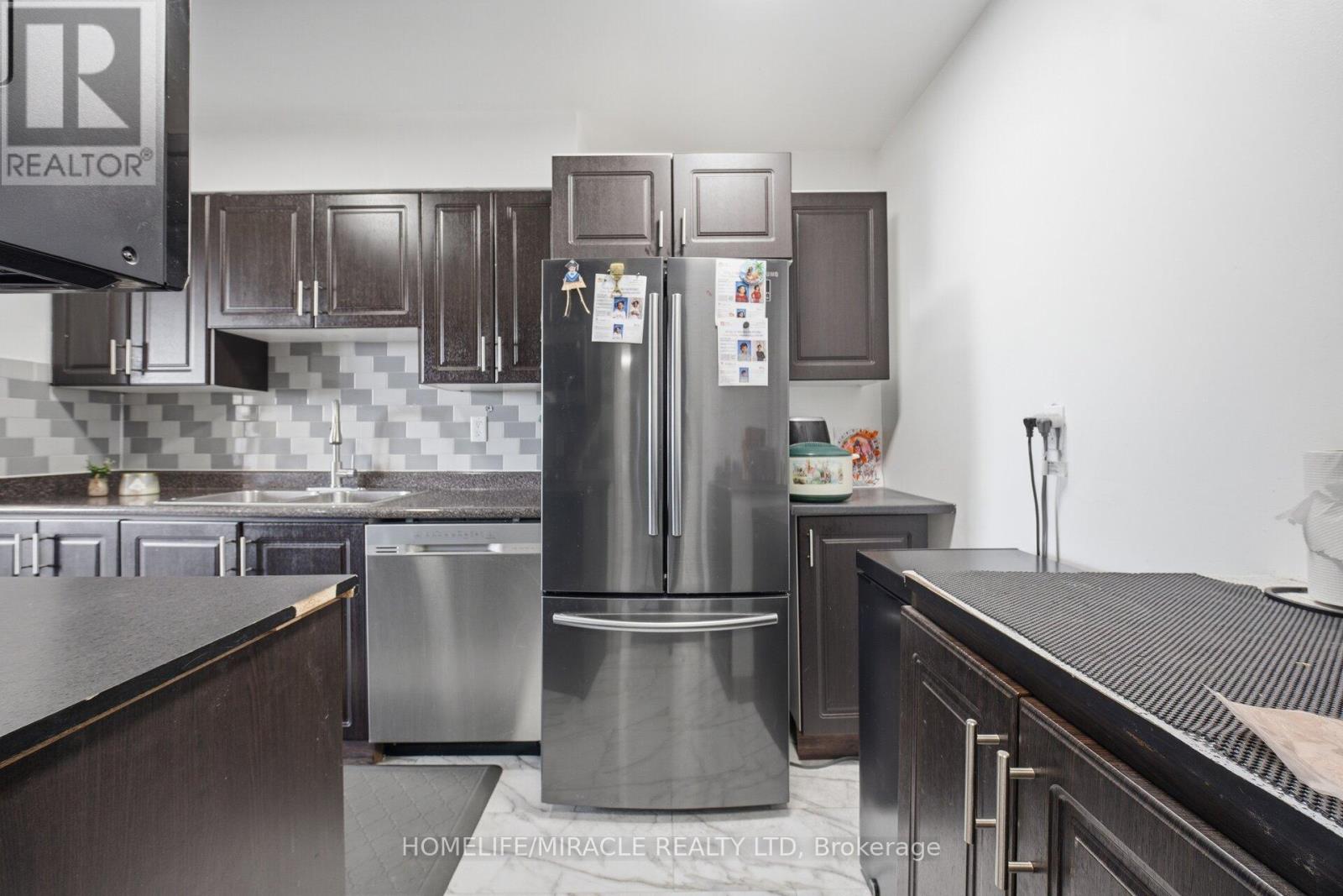 701 - 301 Prudential Drive, Toronto, Ontario  M1P 4V3 - Photo 14 - E13042376