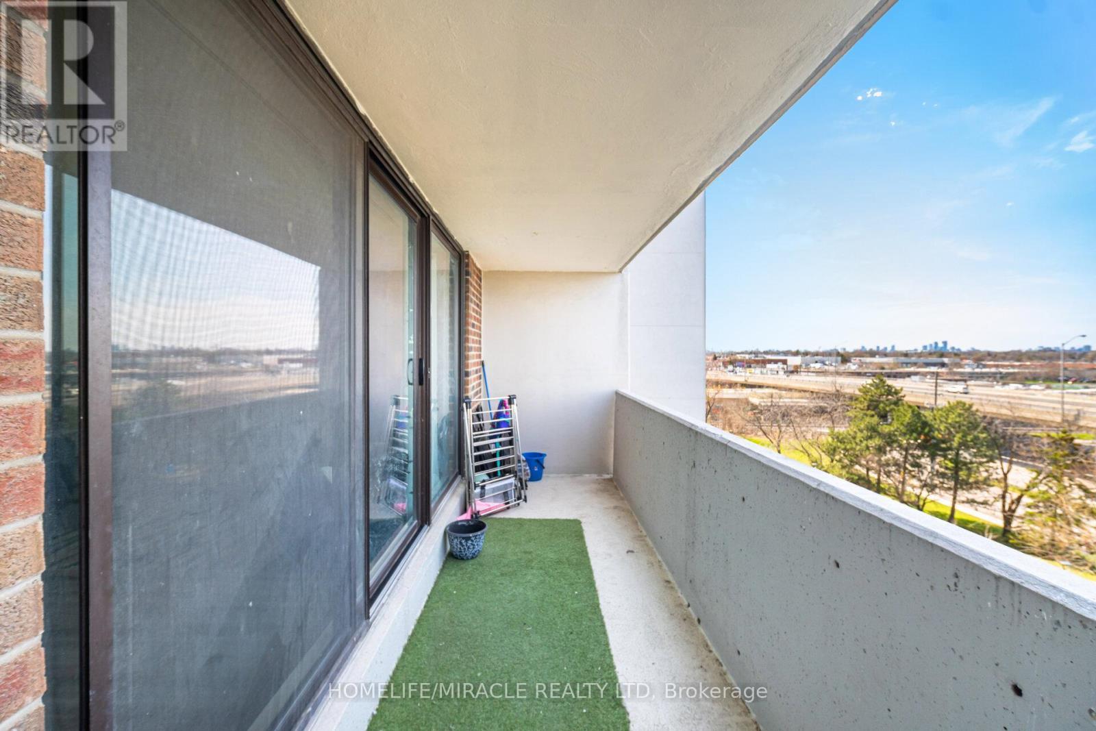 701 - 301 Prudential Drive, Toronto, Ontario  M1P 4V3 - Photo 24 - E13042376