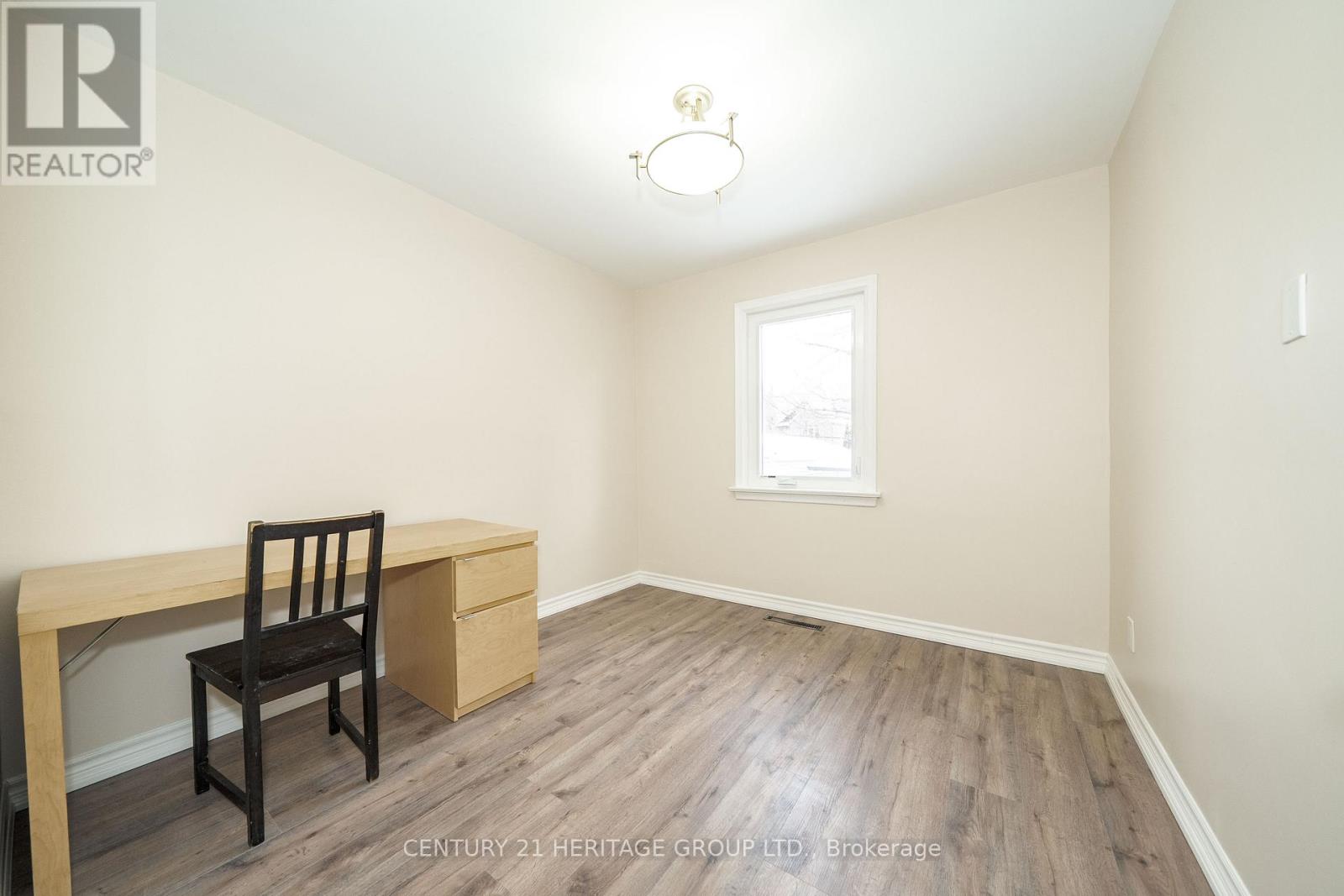 215 Keele Street, Toronto, Ontario  M6P 2K1 - Photo 13 - W12717054