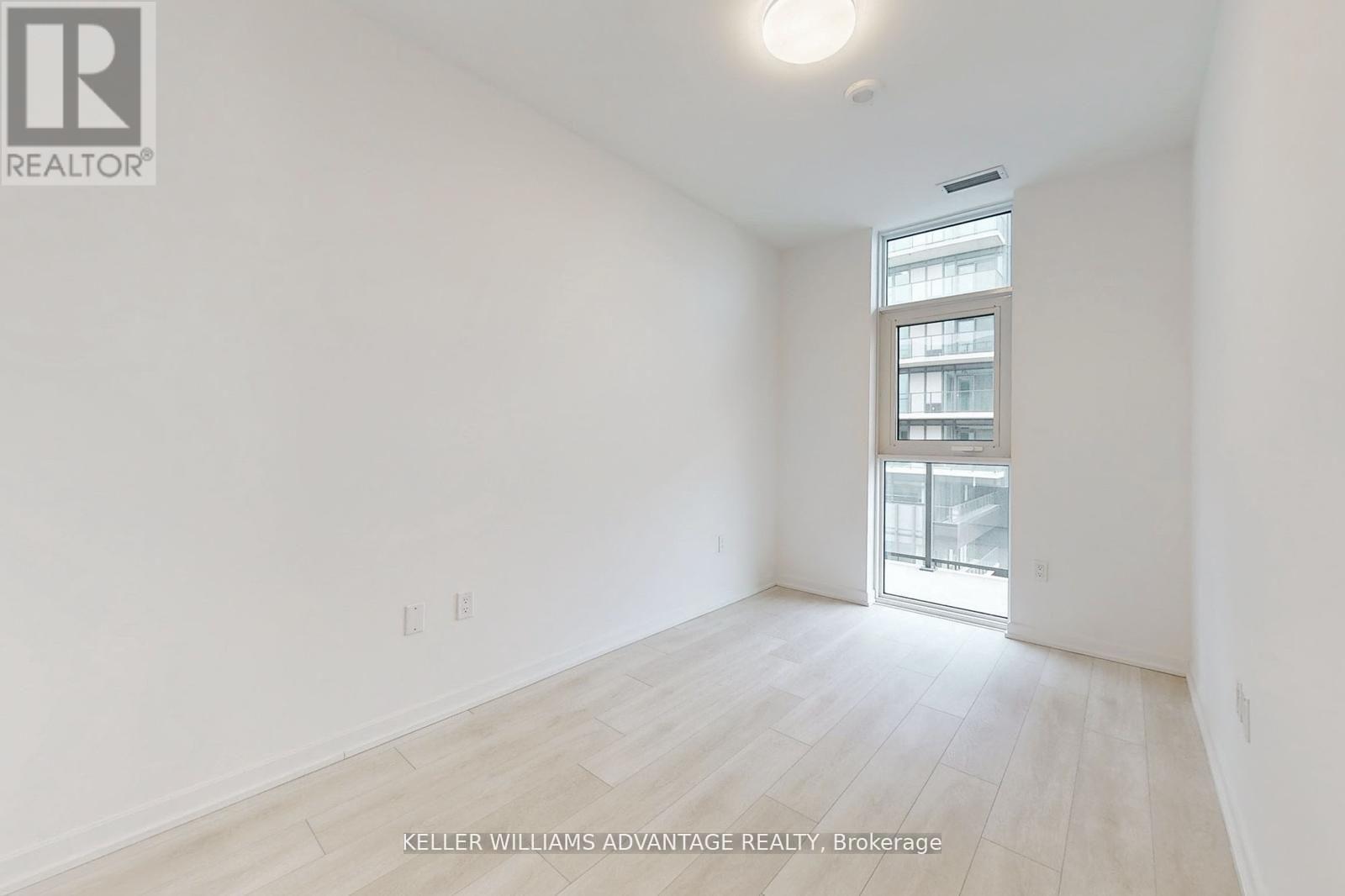 2407 - 10 Graphophone Grove, Toronto, Ontario  M6H 2A6 - Photo 12 - W13037288
