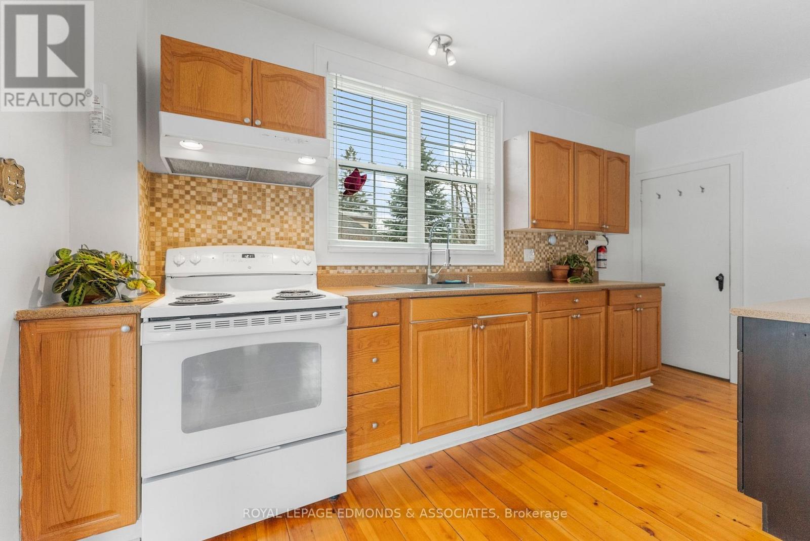 615 Moffat Street, Pembroke, Ontario  K8A 3Y2 - Photo 15 - X12987184