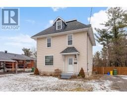 615 MOFFAT STREET, Pembroke, Ontario