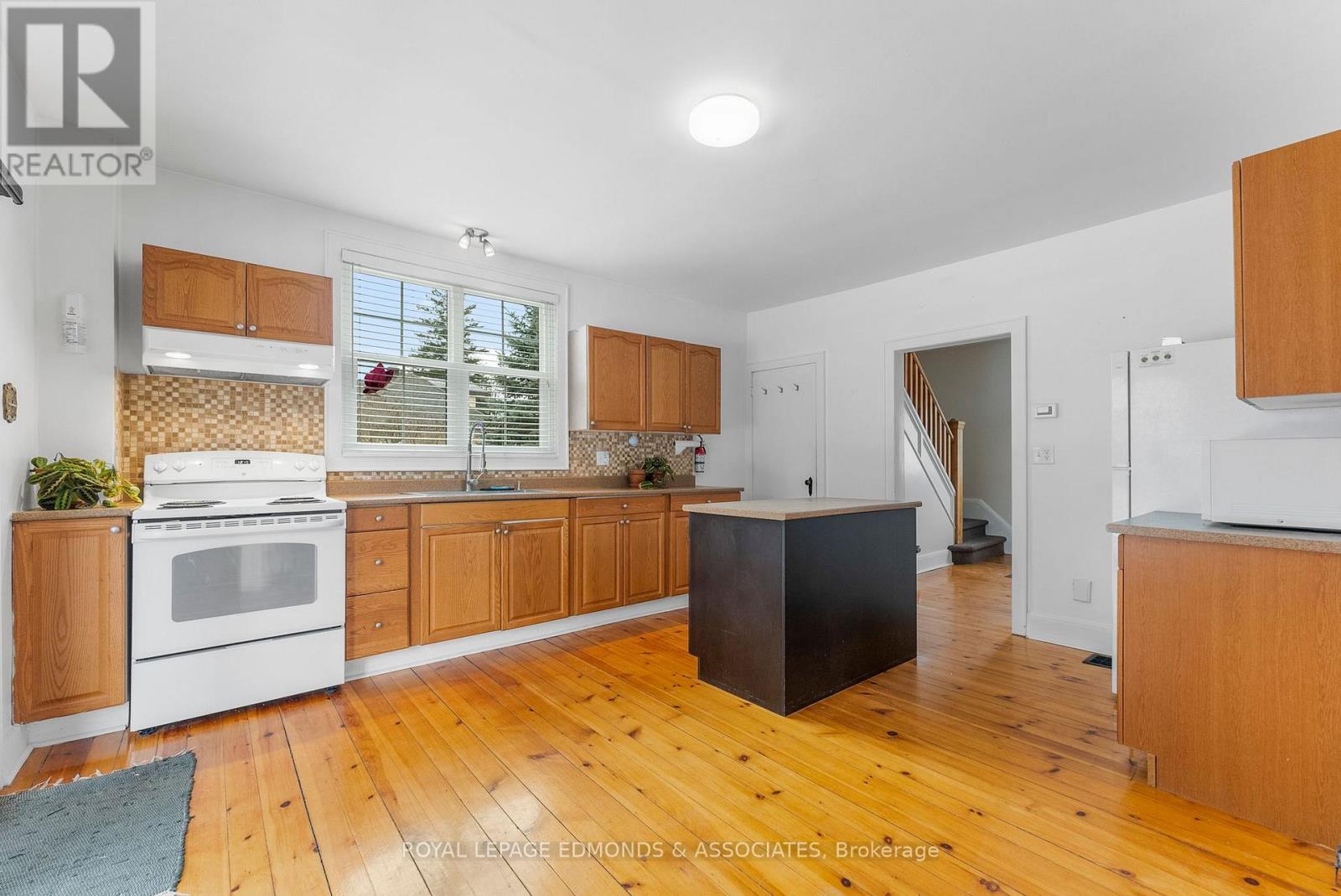 615 Moffat Street, Pembroke, Ontario  K8A 3Y2 - Photo 14 - X12987184