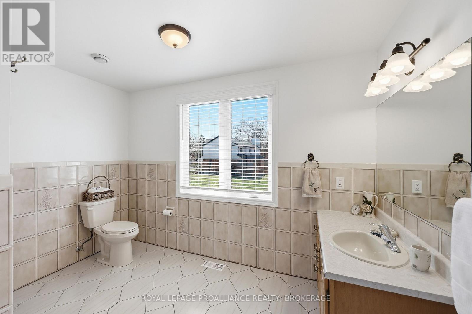 611 Rankin Crescent, Kingston, Ontario  K7M 7K6 - Photo 31 - X13034714