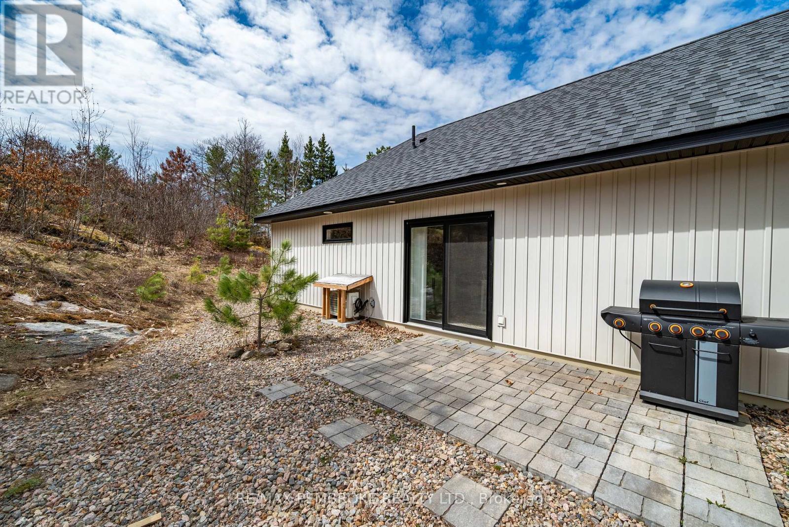 41948a Combermere Road, Madawaska Valley, Ontario  K0J 1B0 - Photo 34 - X13041226