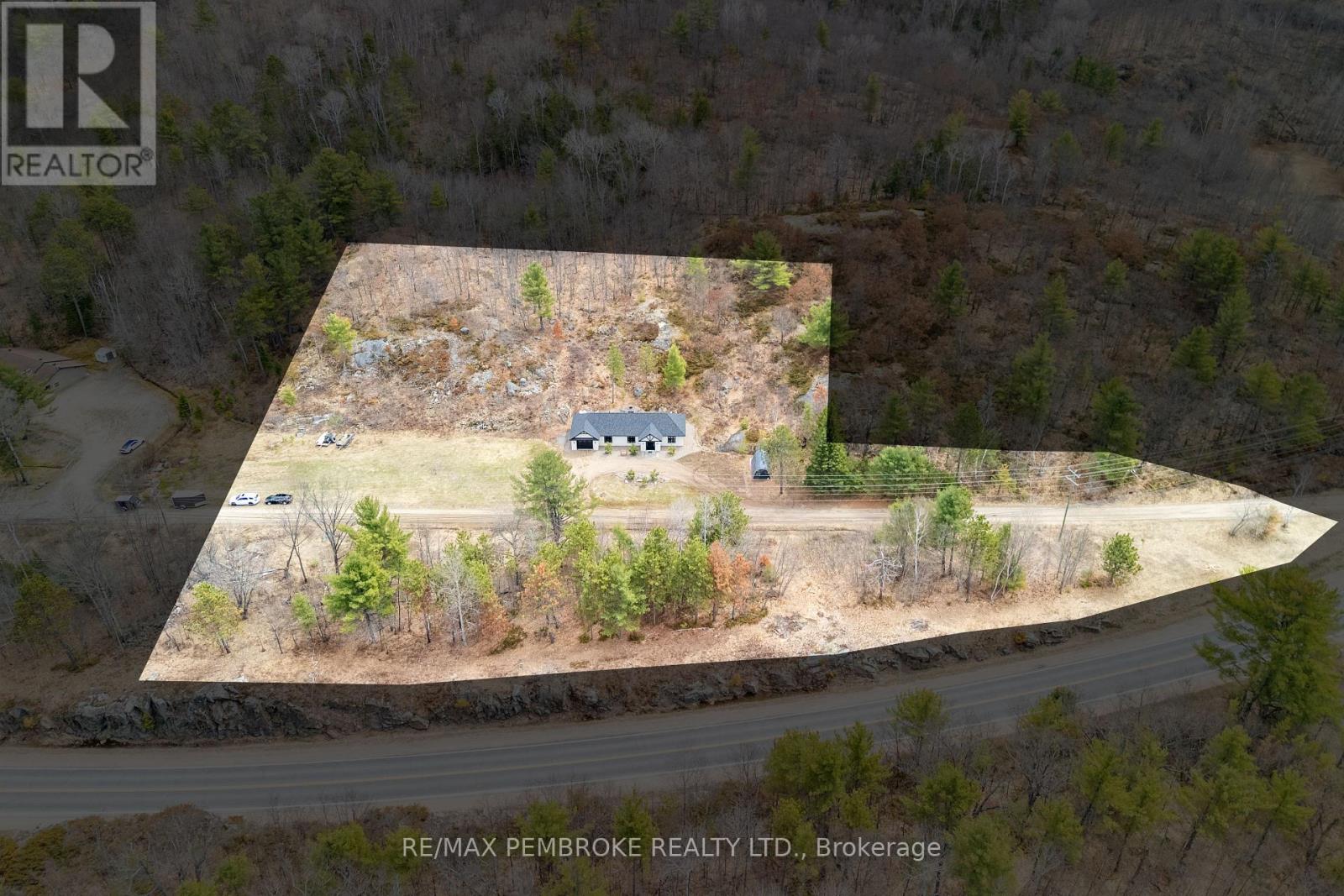 41948a Combermere Road, Madawaska Valley, Ontario  K0J 1B0 - Photo 48 - X13041226