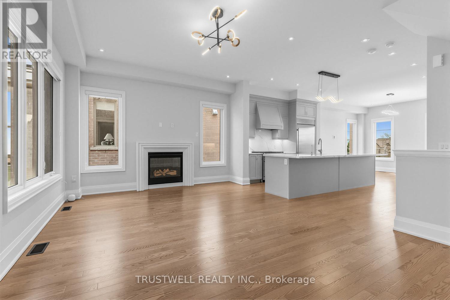 9412 Bayview Avenue, Richmond Hill, Ontario  L4C 5G9 - Photo 11 - N13042396