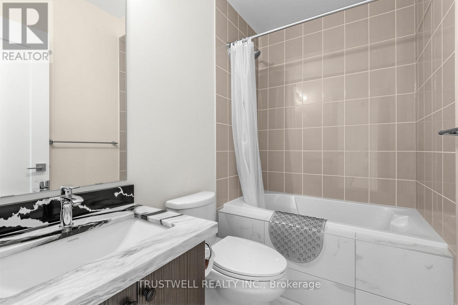 9412 Bayview Avenue, Richmond Hill, Ontario  L4C 5G9 - Photo 34 - N13042396